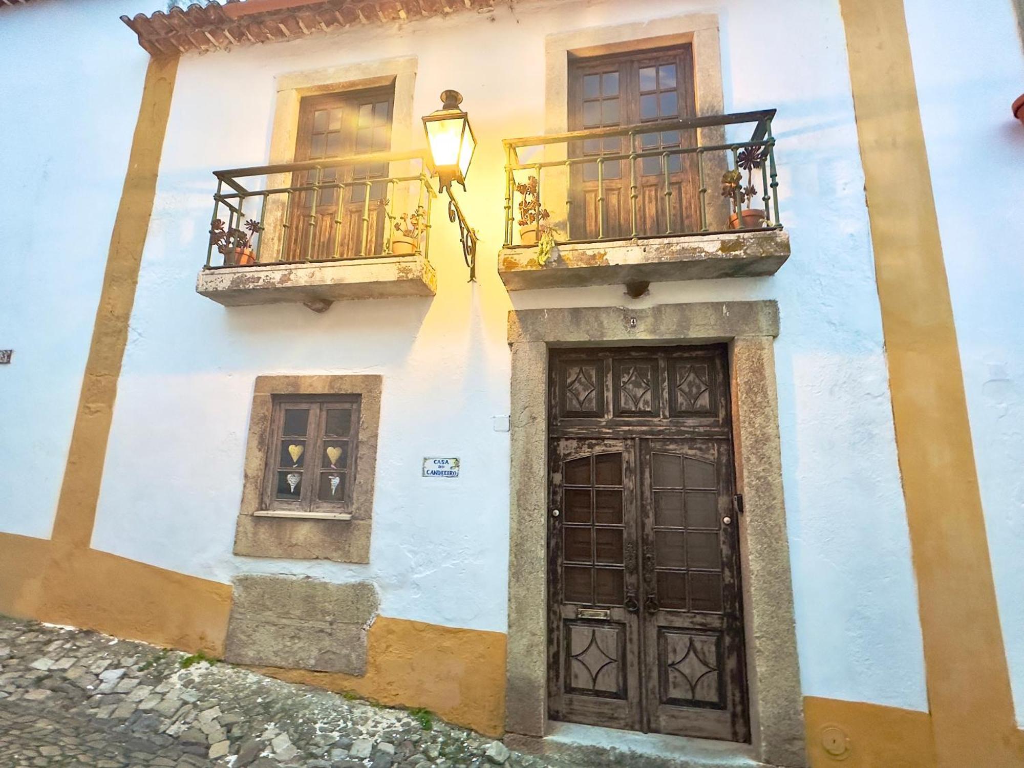 Casa Do Candeeiro Óbidos Esterno foto
